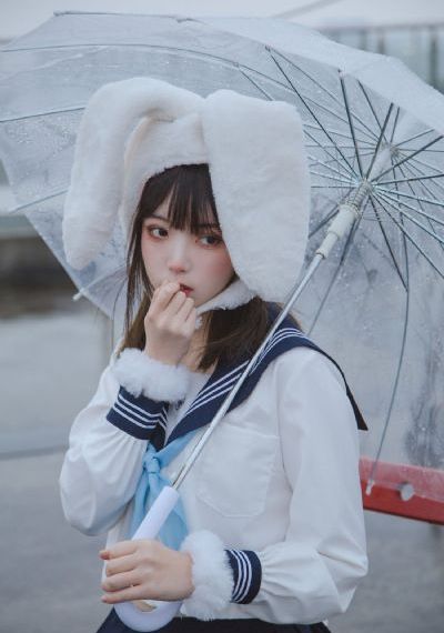超人：钢铁之躯